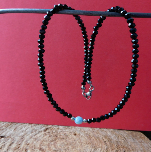 Náhrdelník - černý spinel,larimar, nerez — foto 6