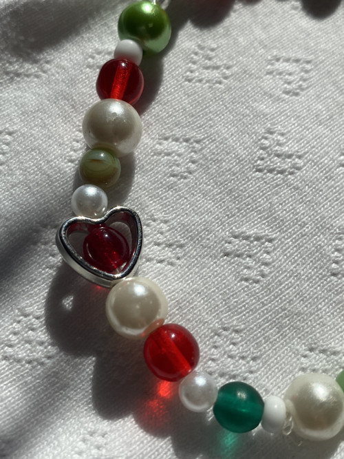 Červeno zelený phone charm — foto 2