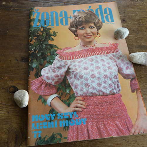 ŽENA a MÓDA ... módní časopis ... 6/1977 — foto 2