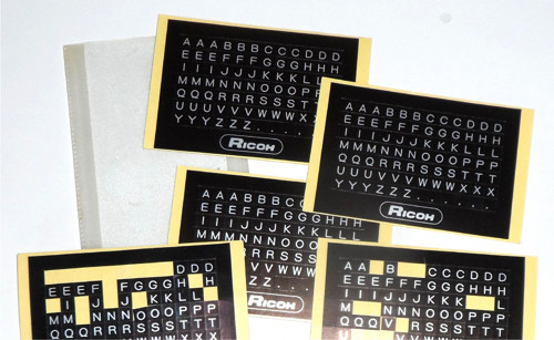Samolepící štítky, PÍSMENA abecedy • Ricoh — foto 2