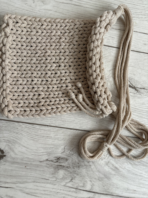 Macramé kabelka - světle hnědá (béžová) — foto 3