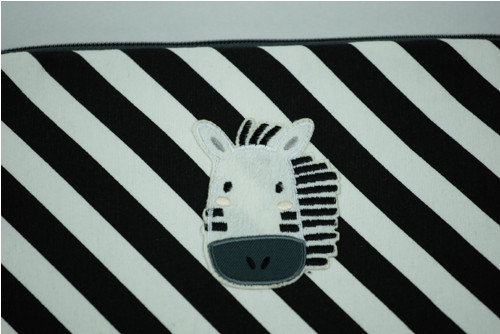Dětská kabelka a obal na tablet ZEBRA — foto 3