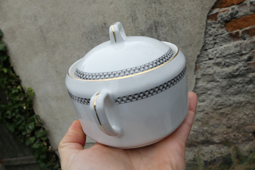 Černozlaté doteky...porcelánová cukřenka — foto 4