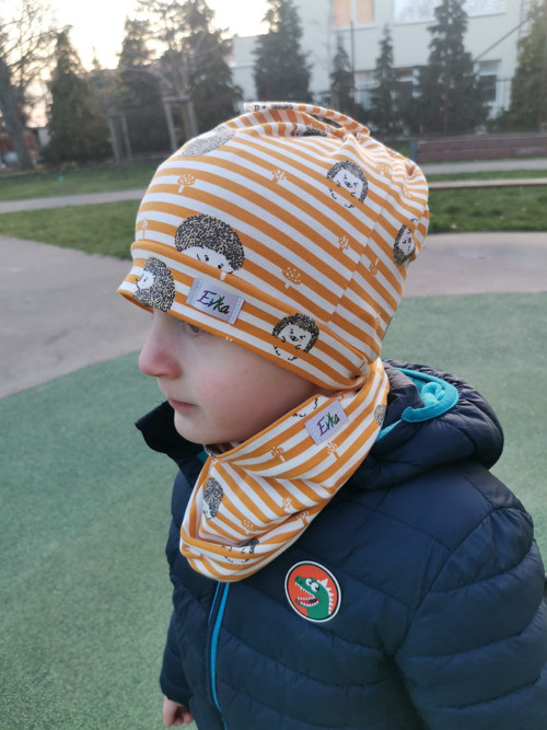Sada čepičky a nákrčníku ježečci — foto 5