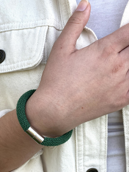 Šňůrový náhrdelník “Macrame forest green" — foto 3