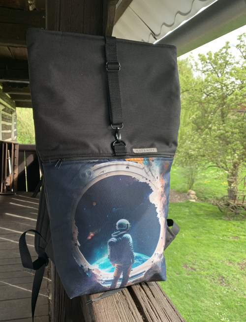 Astronaut - rolovací, překlápěcí batoh — foto 4
