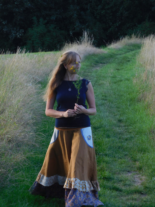 Esence třezalky II :-) lněná maxisukně — foto 3