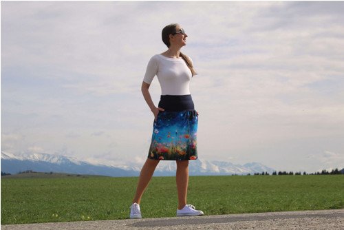 Krátka sukňa "nočná lúka" — foto 3