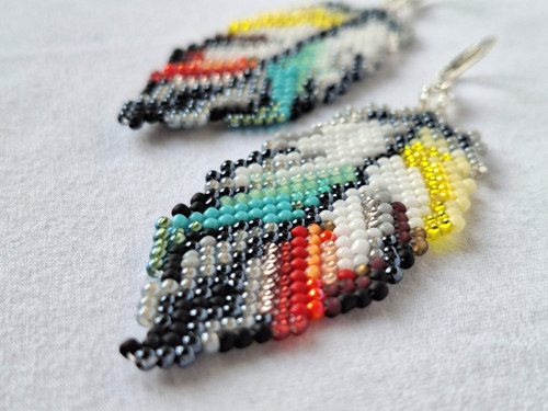 Colorful Feather Beaded Earrings — foto 3