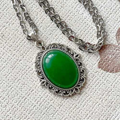 Sleva 50% Přívěsek se zeleným jadeitem E032 — foto 2
