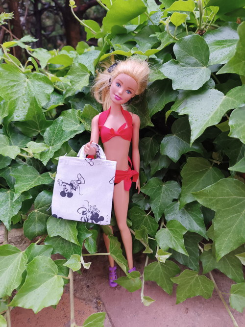 S Barbií k vodě - PLAVKY do plážové tašky — foto 2