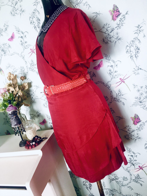 Šaty prvorepublikový elegantní look — foto 4