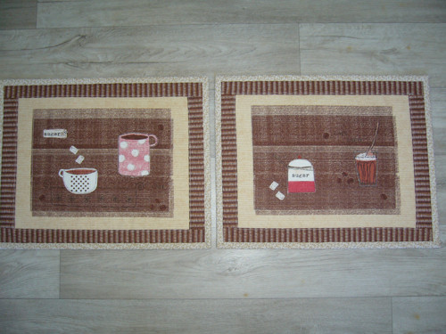 Prostírání s hrníčky velké — foto 4