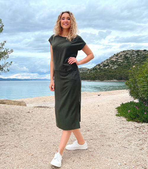 Rovné šaty tmavě khaki — foto 2