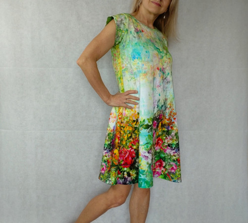 Letní áčkové šaty — foto 5