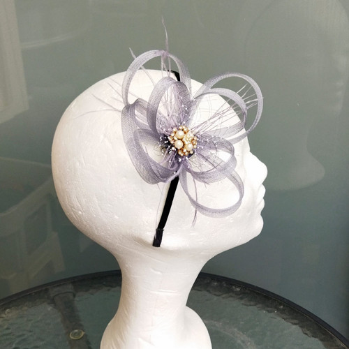 Šedé odstíny Fascinator — foto 5