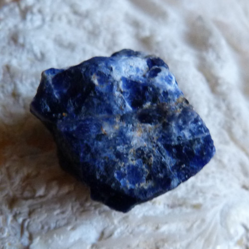 Sodalit surový - 2,4 cm - Extra! — foto 3