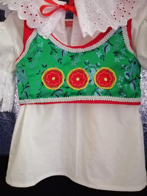 Kordulka ke kroji. Folklor. — foto 2
