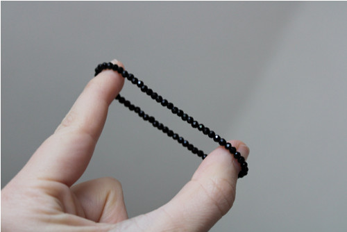 Minerální náramek, spinel — foto 2
