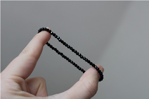 Minerální náramek, spinel — foto 3
