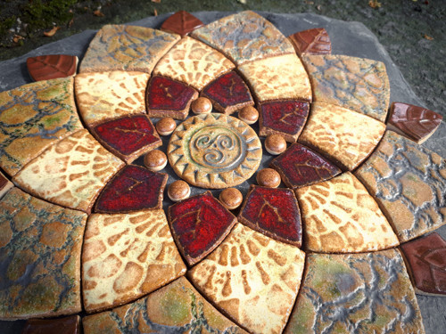 Mandala z keramických komponentů 77 — foto 2