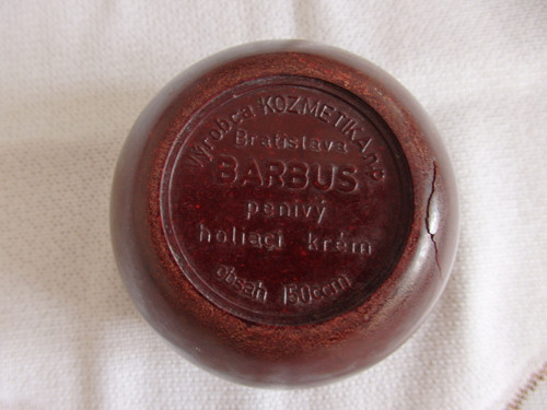 Penivý holiací krém — foto 2