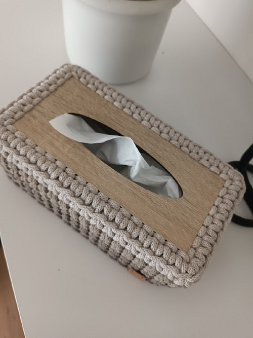 Háčkovaný Obal Na Kapesníky — foto 3