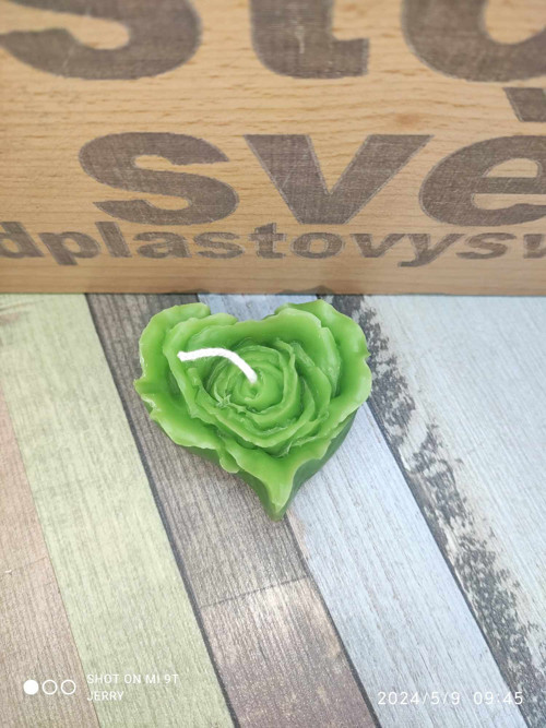Srdíčko růže - svíčka — foto 2
