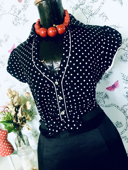 Šaty black and white dots — foto 2
