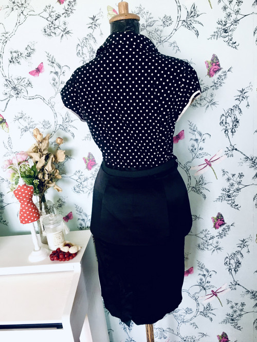 Šaty black and white dots — foto 5