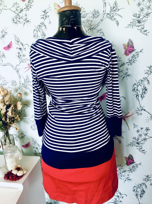 Top chic pruhovaný — foto 5