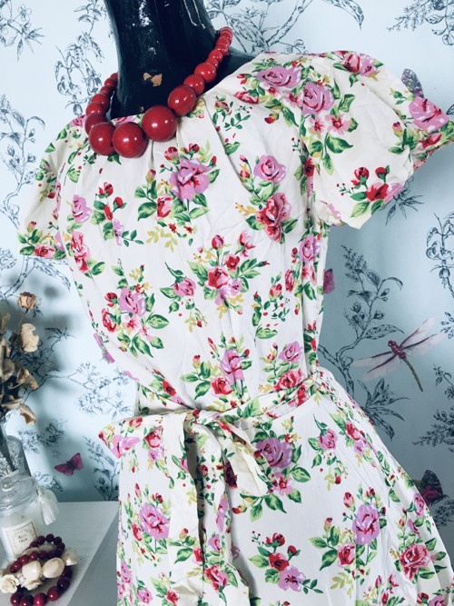 Šaty vintage růže čajová — foto 4