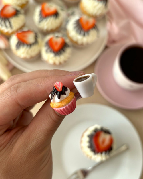 Náušnice DEWEWE cupcake a káva (pecky) — foto 3