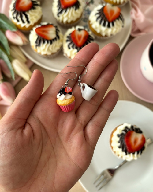 Náušnice DEWEWE cupcake a káva (visačky) — foto 4