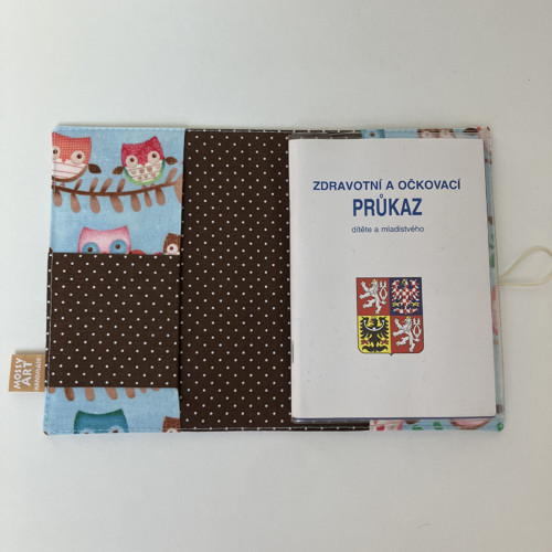 Obal na očkovací průkaz sovičky — foto 4