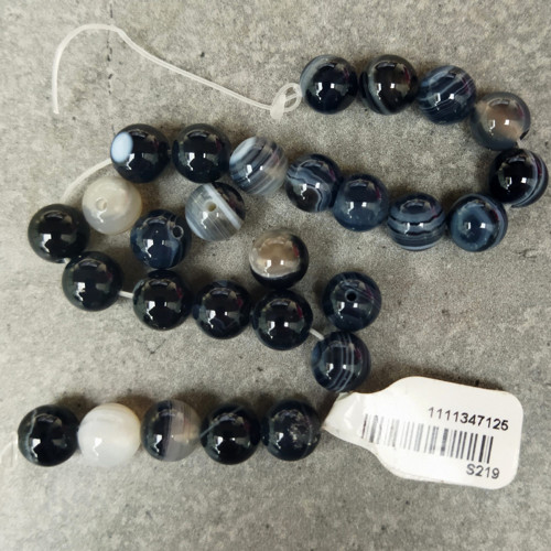 Achát Sardonyx, kulička 8mm, 3ks — foto 2