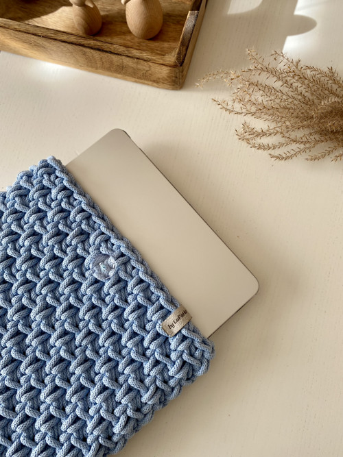 Háčkovaný obal na notebook nebo tablet různé barvy — foto 6