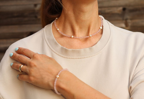 Náhrdelník - choker ruženín, perly — foto 3