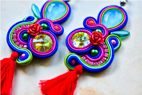 Soutache farebné strapcové náušnice — foto 2