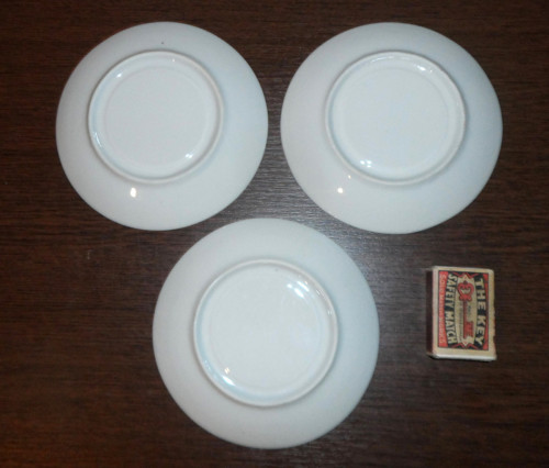3x porcelánový PODŠÁLEK — foto 2
