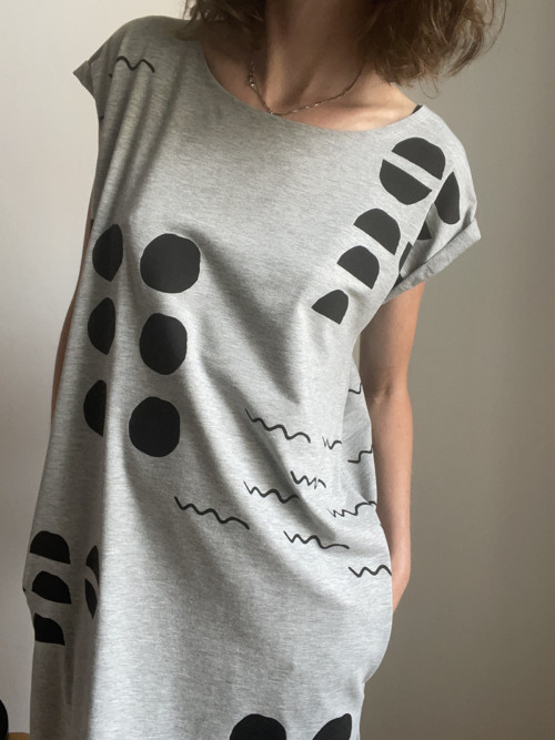 Šaty/ABSTRAKT — foto 5