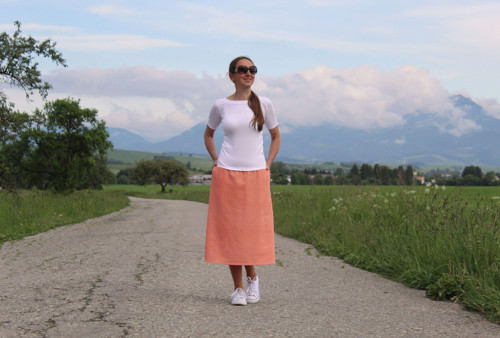 Ľanová sukňa broskyňová S-M — foto 4