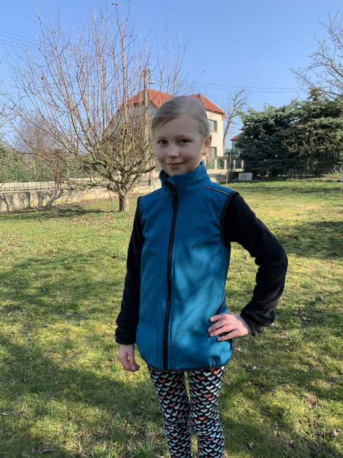 Softshellová vesta — foto 4