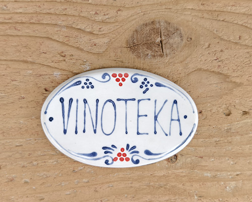 Cedulka Na Dveře Vinotéka — foto 4