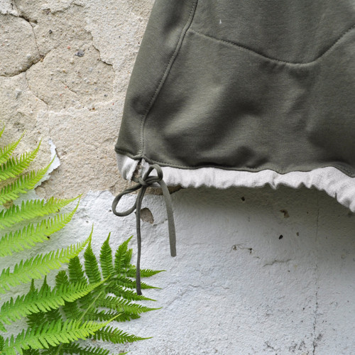 Houbičková khaki sukně — foto 4