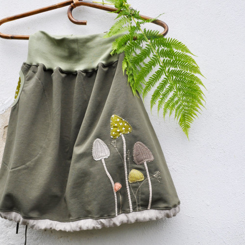 Houbičková khaki sukně — foto 5
