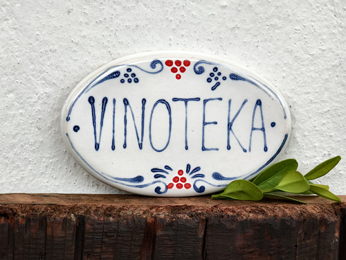 Cedulka Na Dveře Vinotéka — foto 2