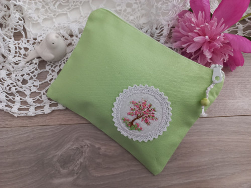 Světle zelená kapsička — foto 2