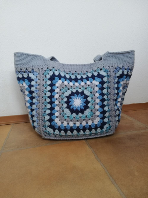 Háčkovaná kabelka Granny square/čtvercová — foto 5