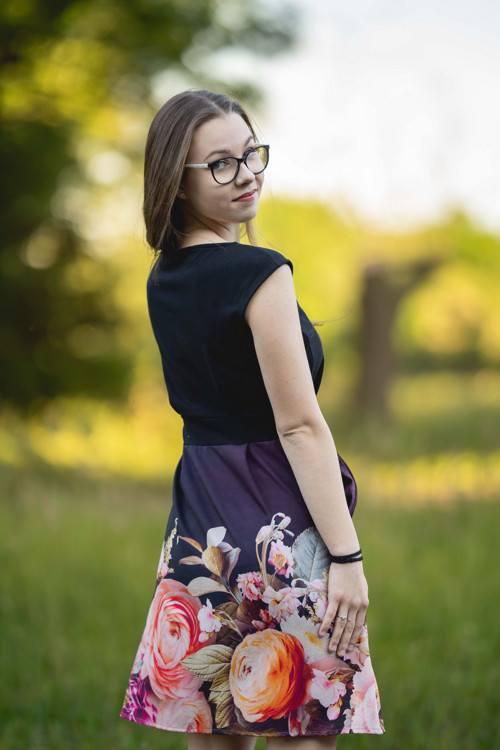 Šaty Sylva růže fialová — foto 4
